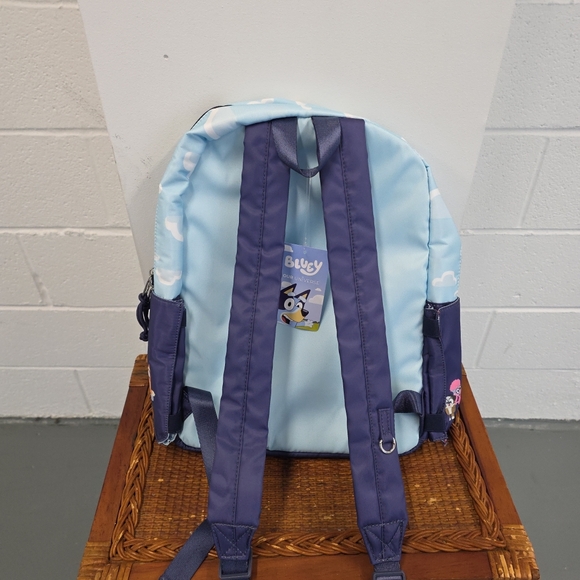 Bluey Scenic Backpack W/ Bluey Plush Keychain Box Lunch Exclusive NWT main image 5